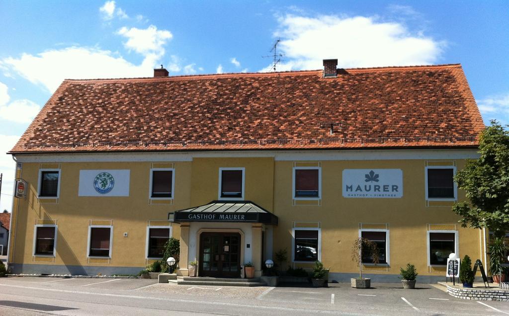 Maurer Gasthof-Vinothek Gleisdorf Exterior foto